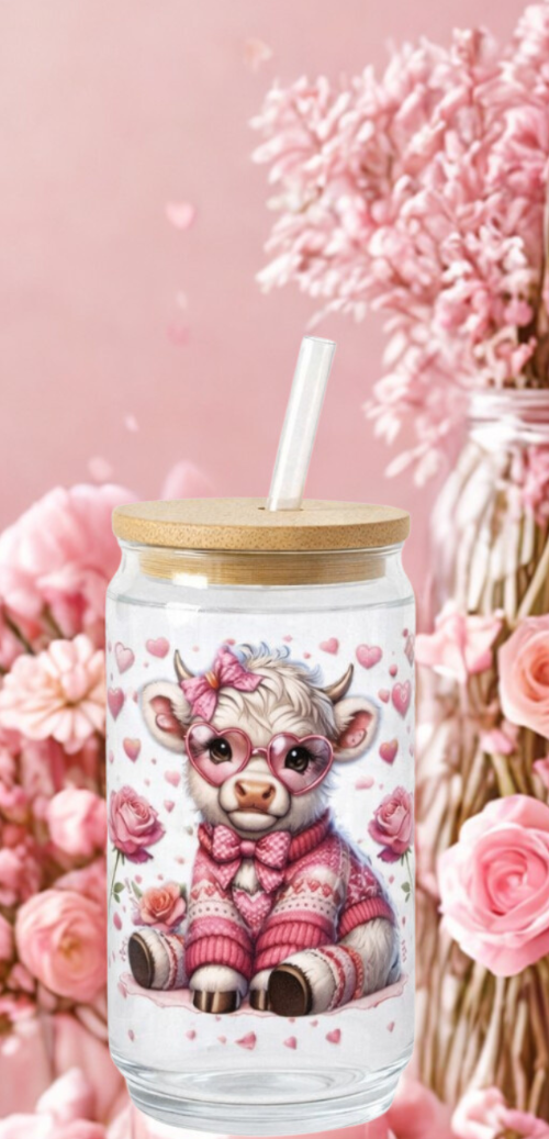 Adorable Highland Cow Love Hearts and Roses Glass Tumbler